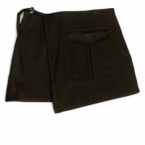 Vici Cargo Wrap Mini Skort - Size Medium - EUC